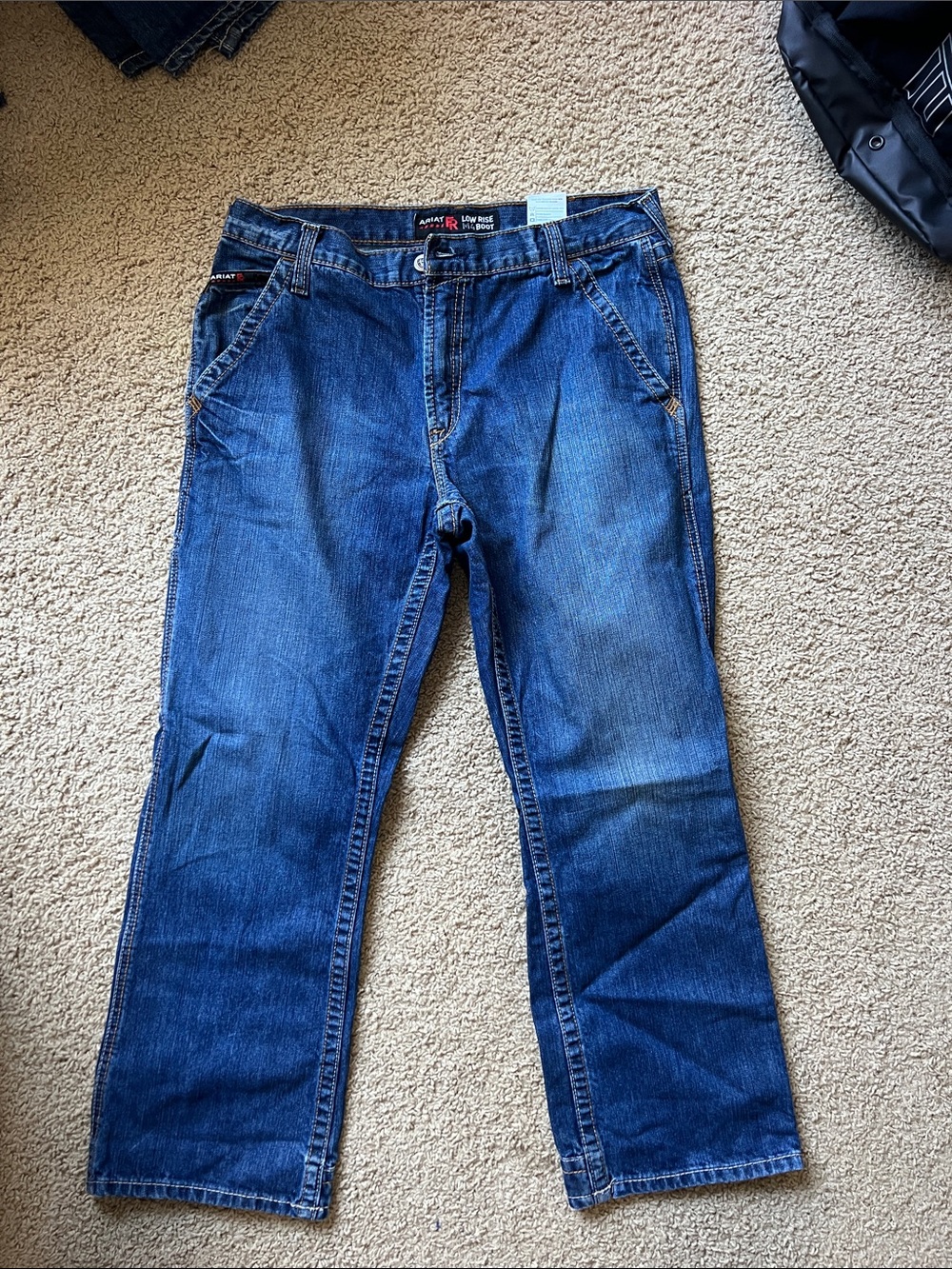 Ariat m4 fr utility pocket
